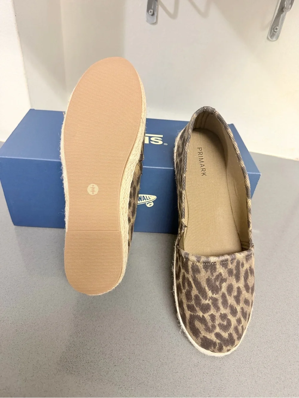 Leopard Print Slip-On Espadrilles - Women's Brown Casual Flats size 9
